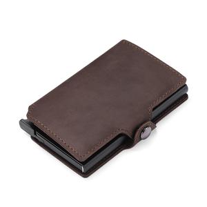 BARNA BŐR RFID BLOKKOLÓS MINI PÉNZTÁRCA, PATENTOS, DÍSZDOBOZBAN